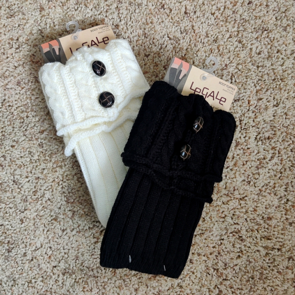 Black & Ivory boot toppers • New